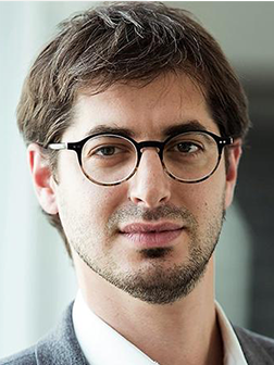 Alexis Grosskopf bio image